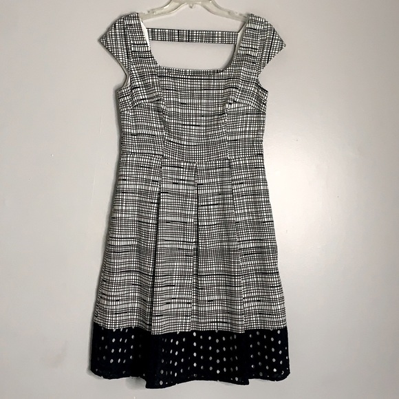 Nine West A Line Art eyelet Addams open back Midi holiday dress 8 black white - Picture 1 of 7